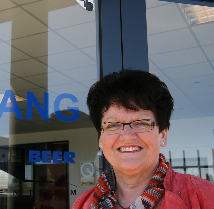 Wilma De Beer | Autobedrijf Dronten | Autocentrum Douwe de Beer